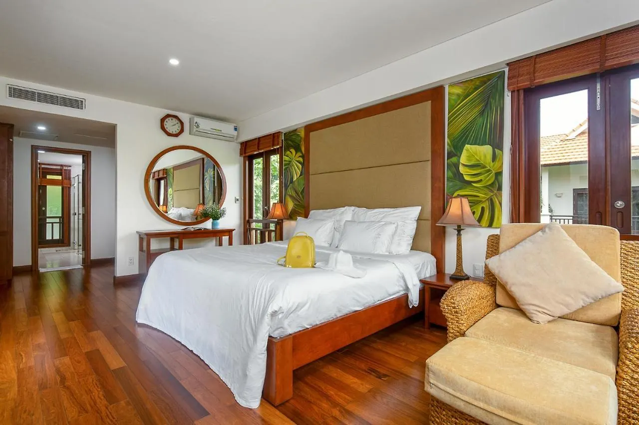 Tropical Pool Villas ダナン市