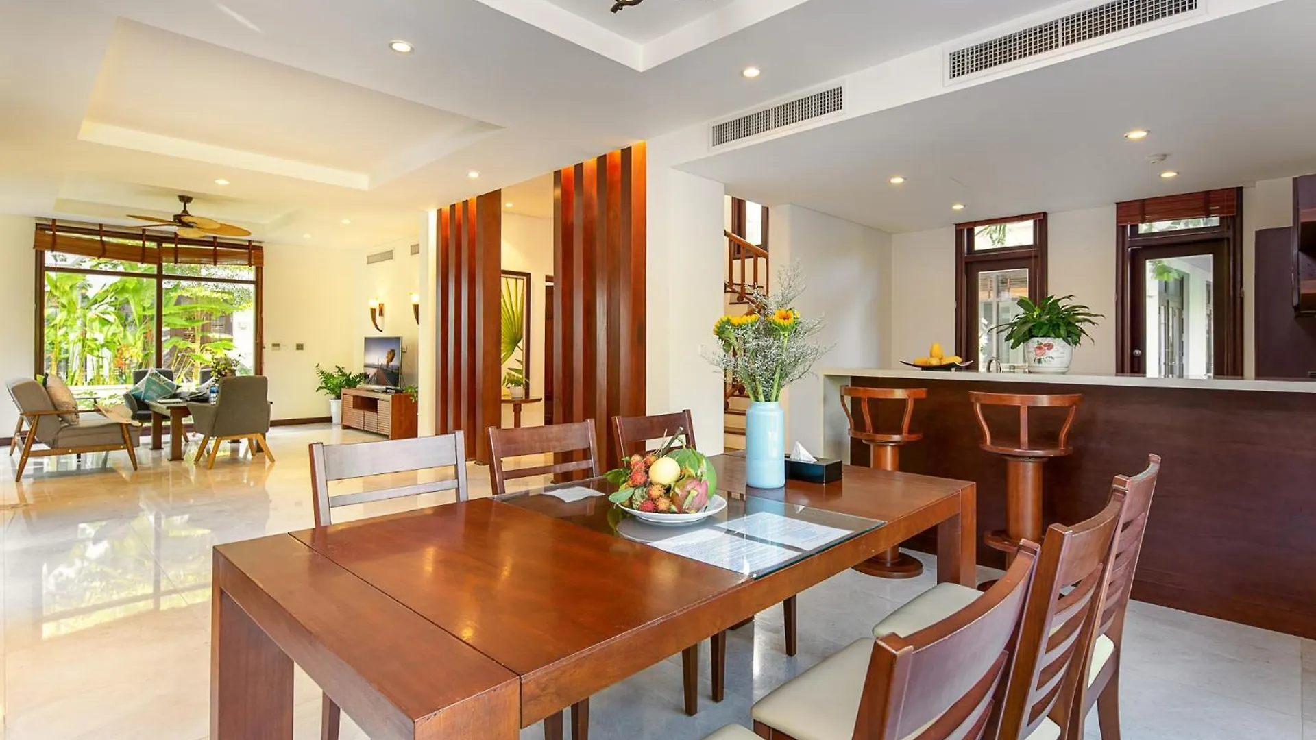 Tropical Pool Villas ダナン市