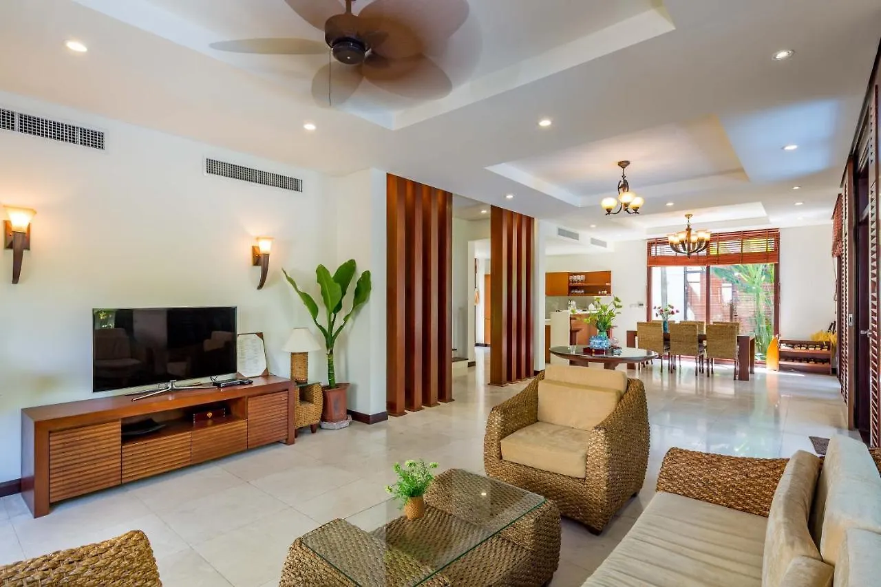 Tropical Pool Villas Danang