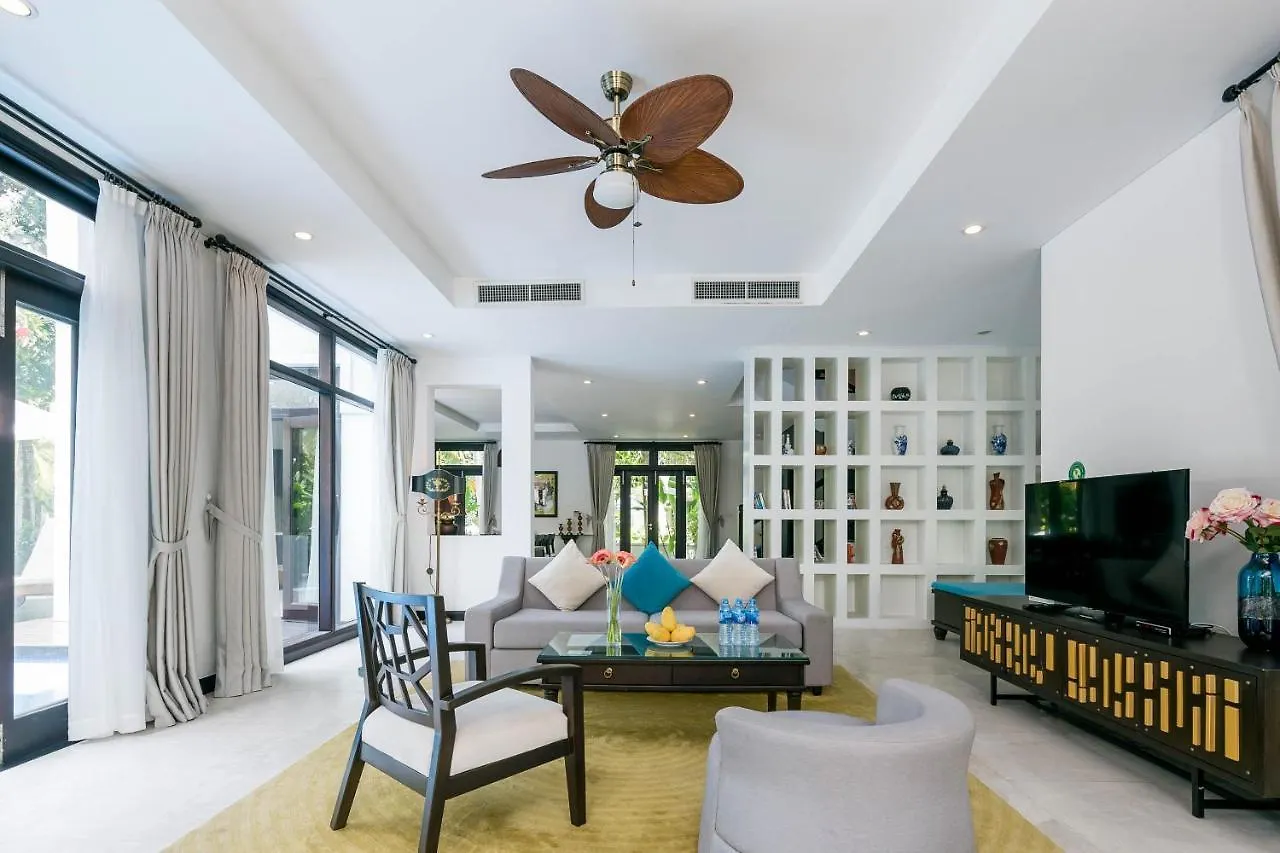 Tropical Pool Villas Danang 0*,