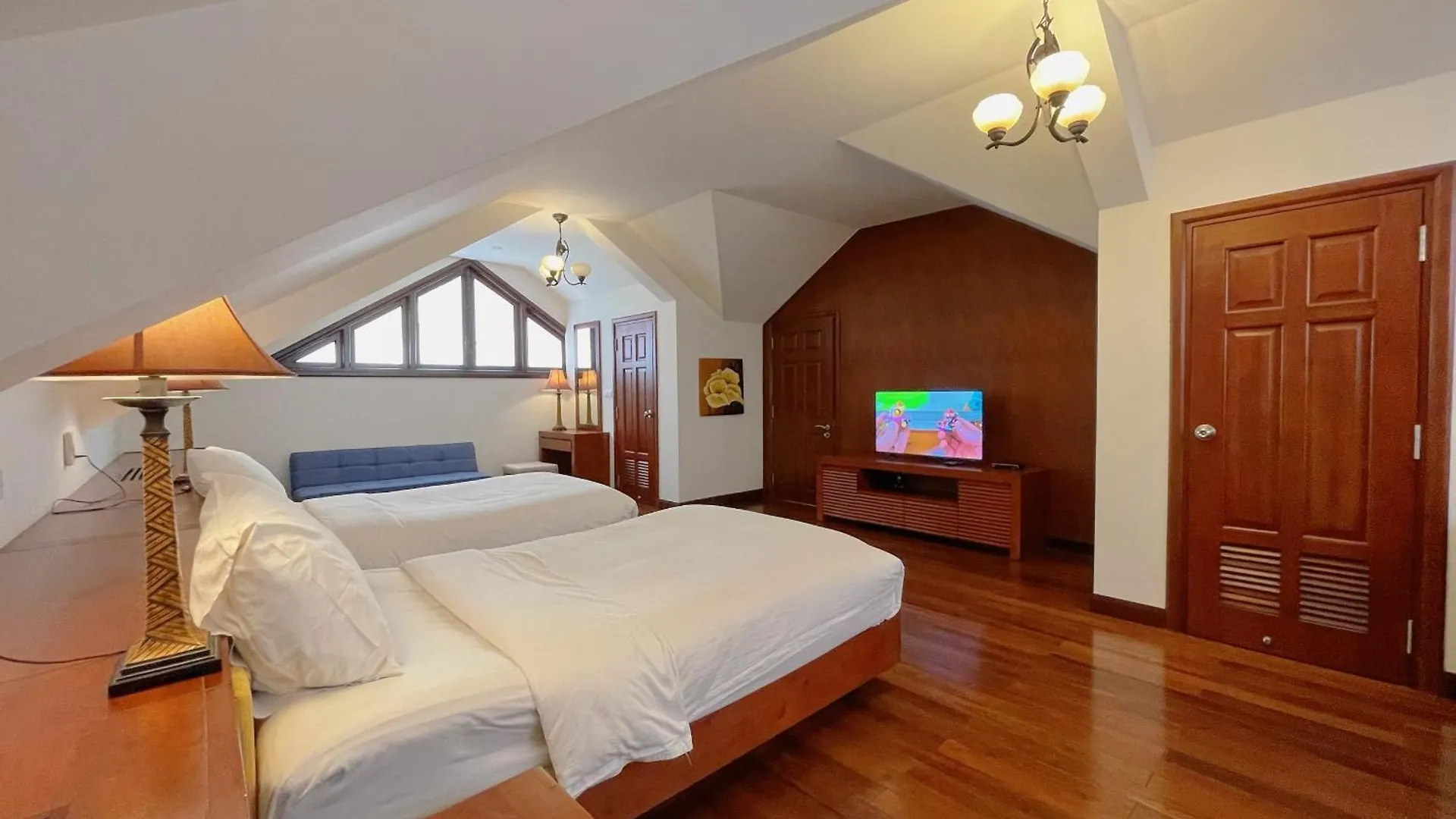 Tropical Pool Villas ダナン市 0*,  ベトナム