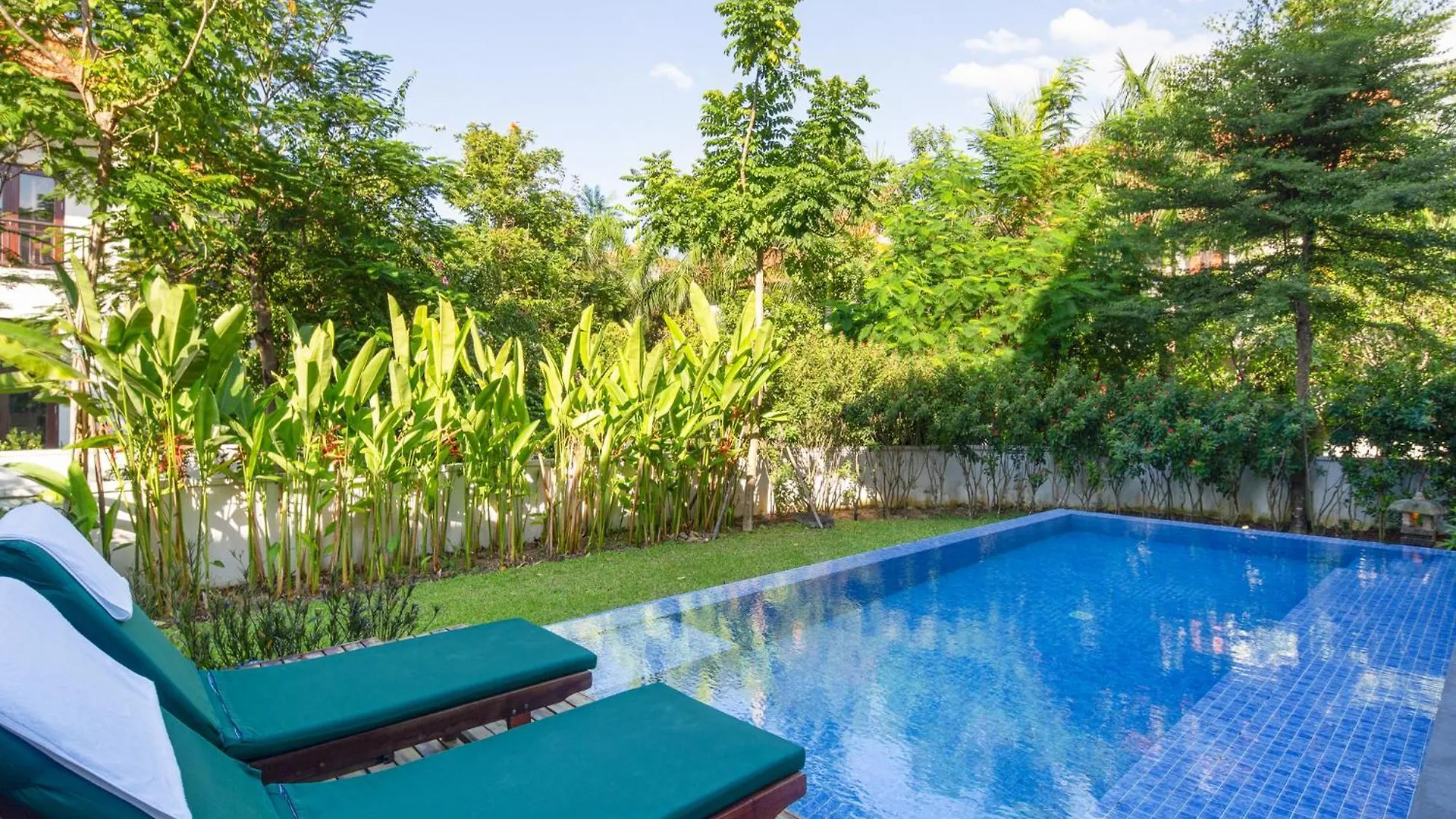 Tropical Pool Villas ダナン市